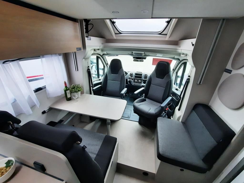 Fahrzeugabbildung LMC Tracer 690 EL Verfüg./Sparen Sie 5.596,- €