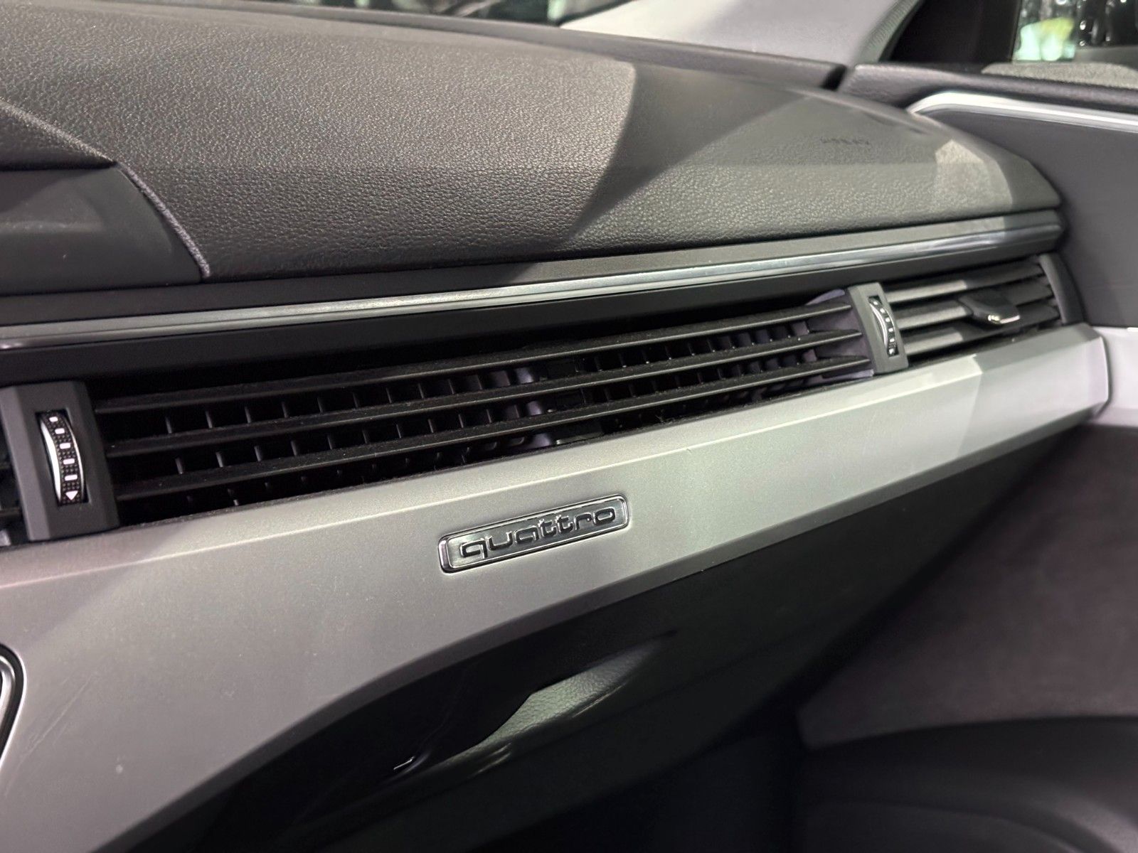 Fahrzeugabbildung Audi A4 Allroad quattro *Automatik*SHZ*LED*NAVI*ACC*