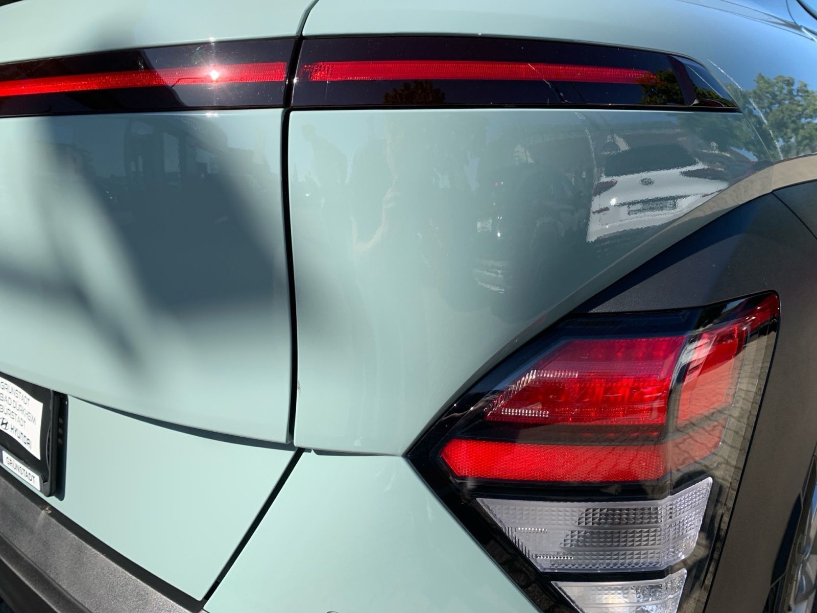 Fahrzeugabbildung Hyundai KONA 1.6 T-GDI Select Navi Allwetter