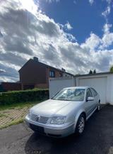 Volkswagen VW Volkswagen Bora 1,6L Probefahrt noch bi... - Volkswagen Bora: V6