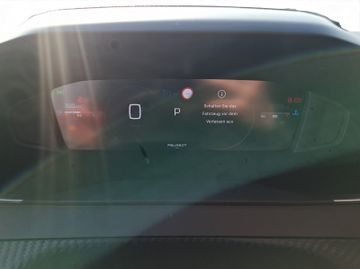 Peugeot 2008 Allure 1.2 PureTech 130 LED+SHZ+Alcant.+PDC