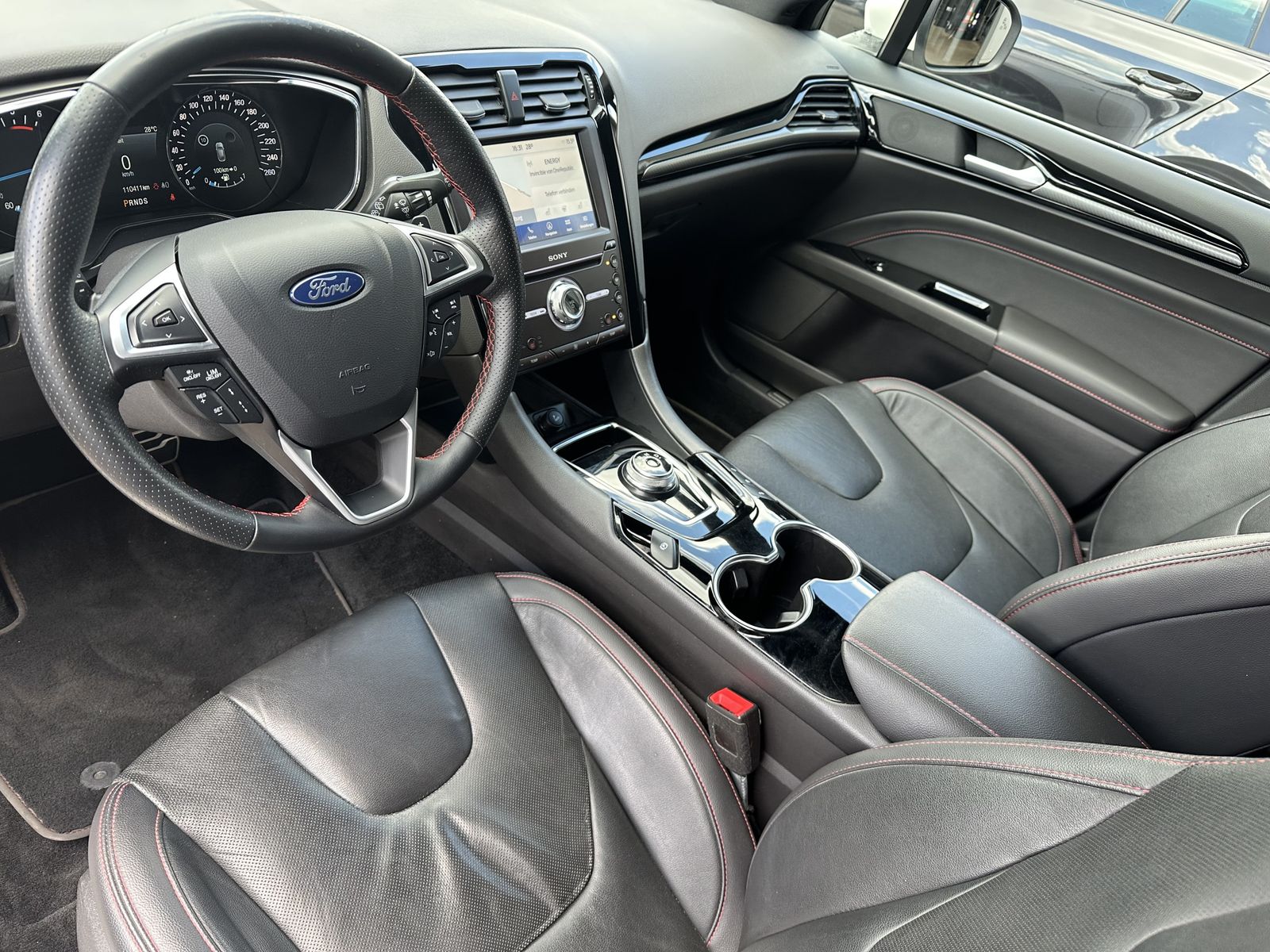 Fahrzeugabbildung Ford Mondeo Turnier 2.0 EB Aut. ST-Line NAV+LED+VCOCK
