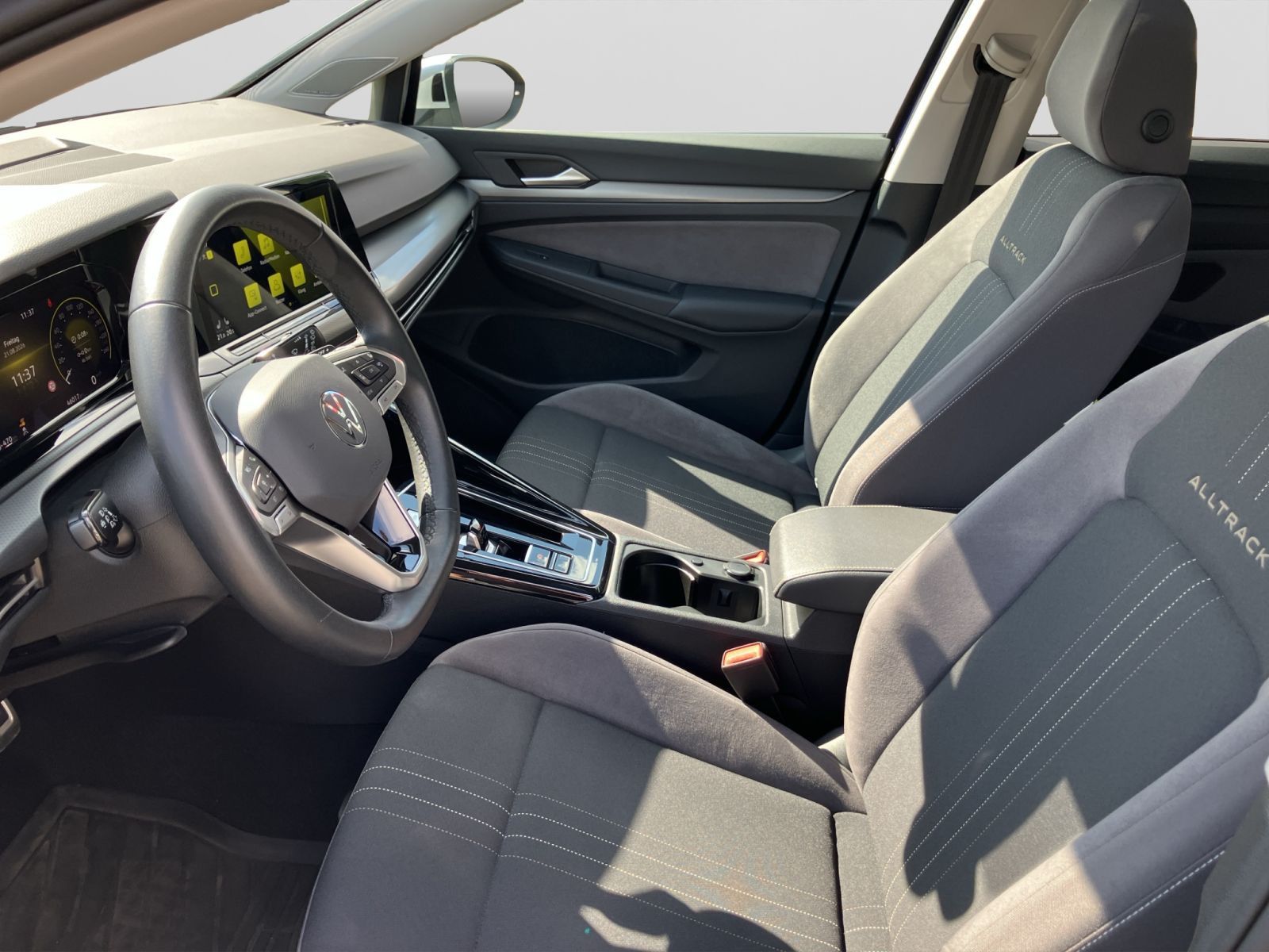 Volkswagen Golf - Bild 9