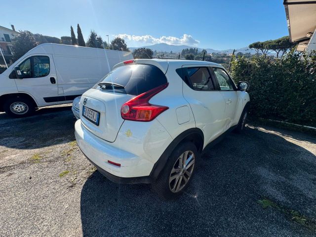 Nissan Juke 1.6 cambio automatico incidentato