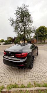 BMW X6 xDrive40d -  - graue BMW X6