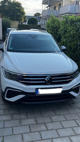 Volkswagen Tiguan Allspace 2.0 TSI OPF 140kW DSG 4MOTIO... - Volkswagen Tiguan Allspace in Karlsruhe