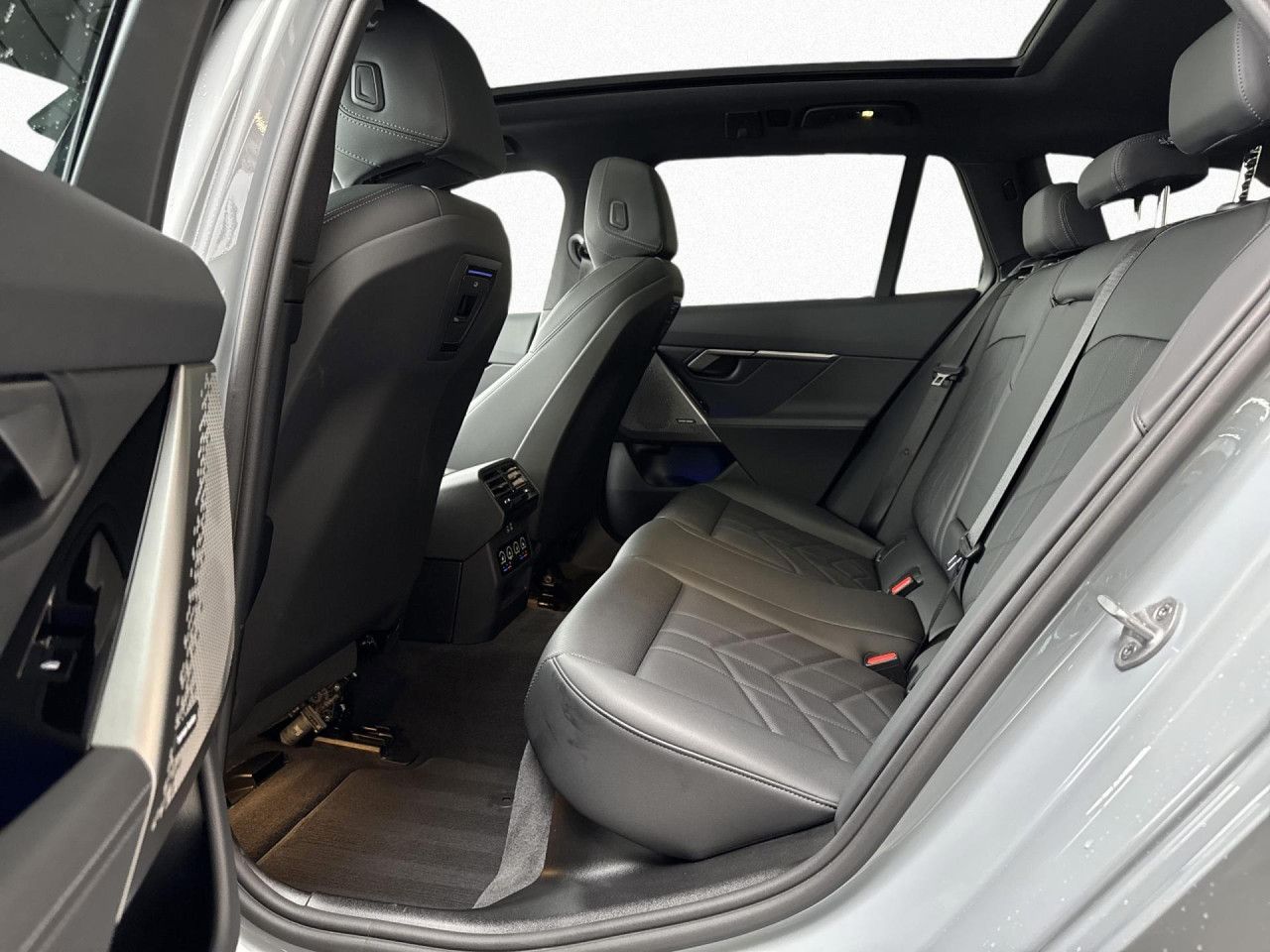 BMW 520 - Bild 14
