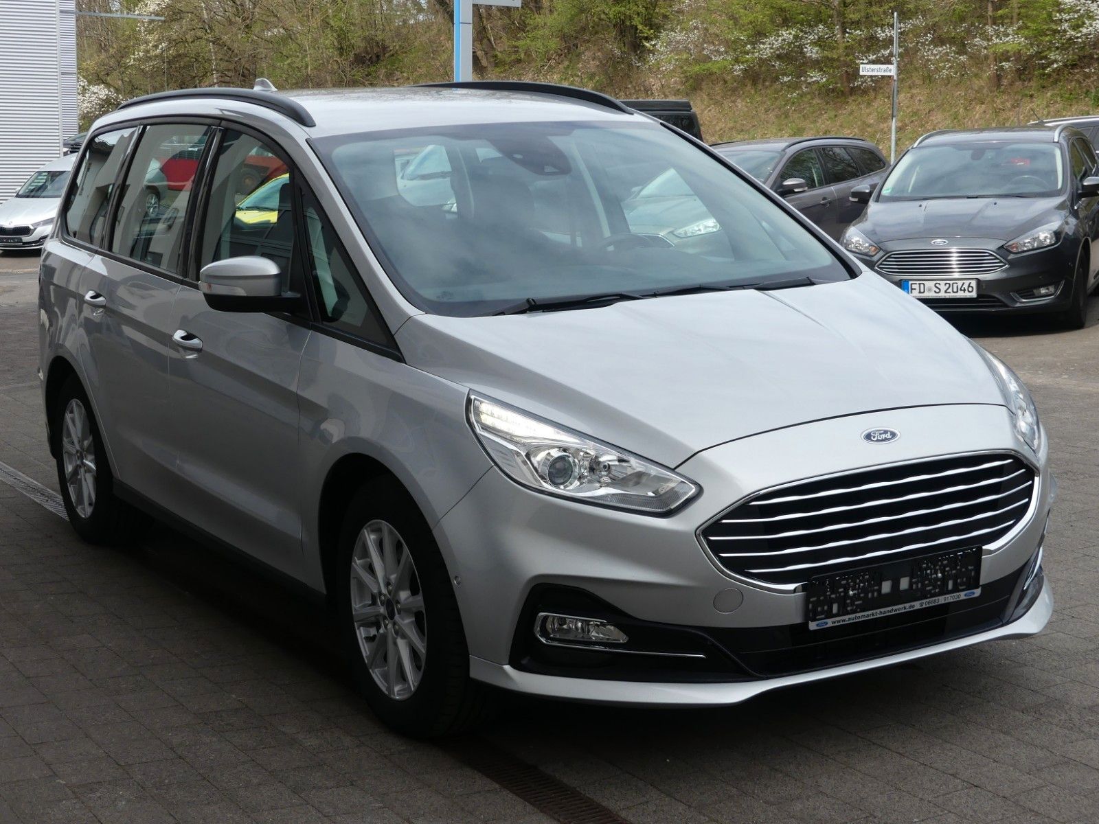 Fahrzeugabbildung Ford Galaxy Trend*Kamera*7 Sitze*