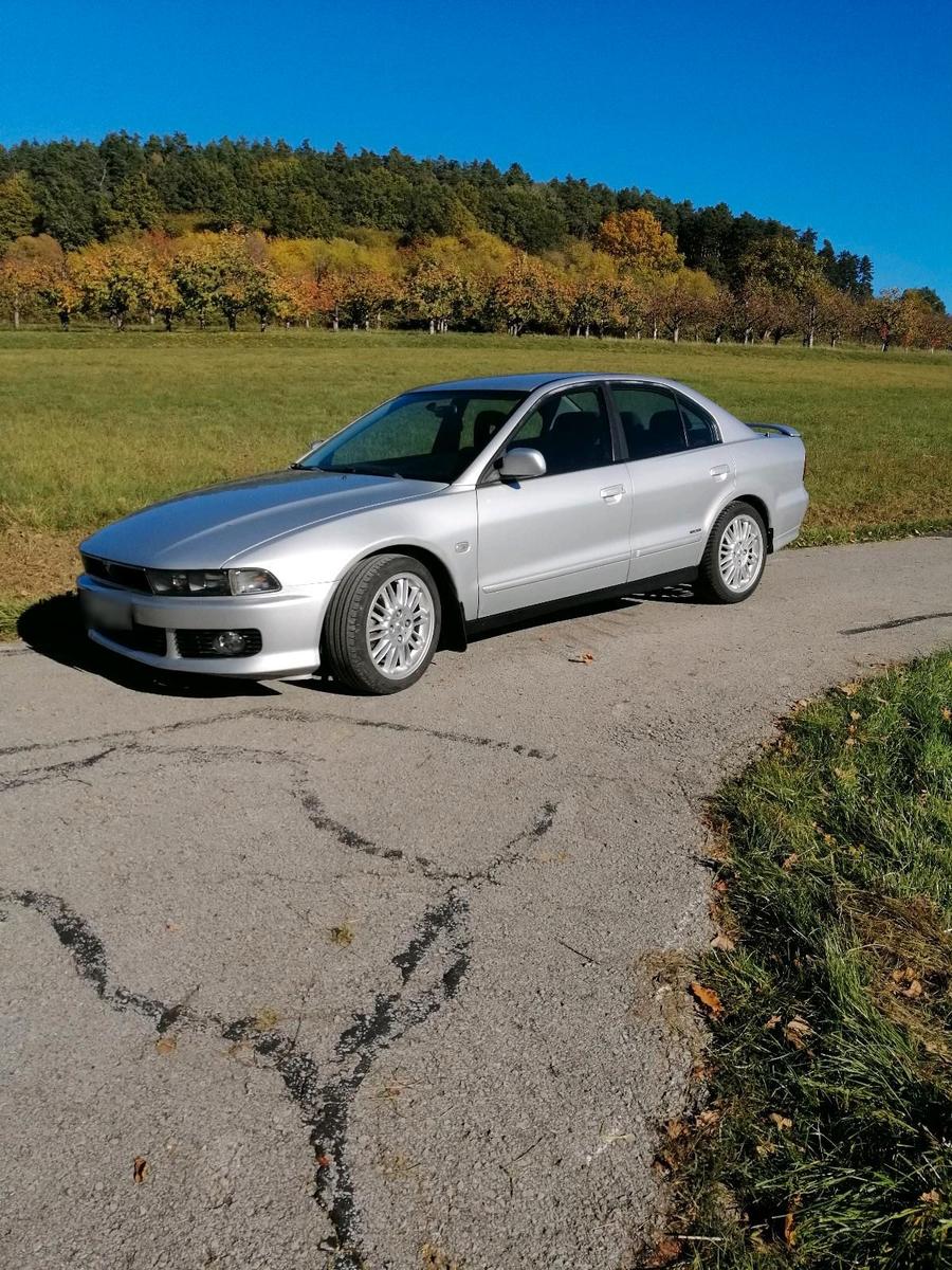 Mitsubishi Galant