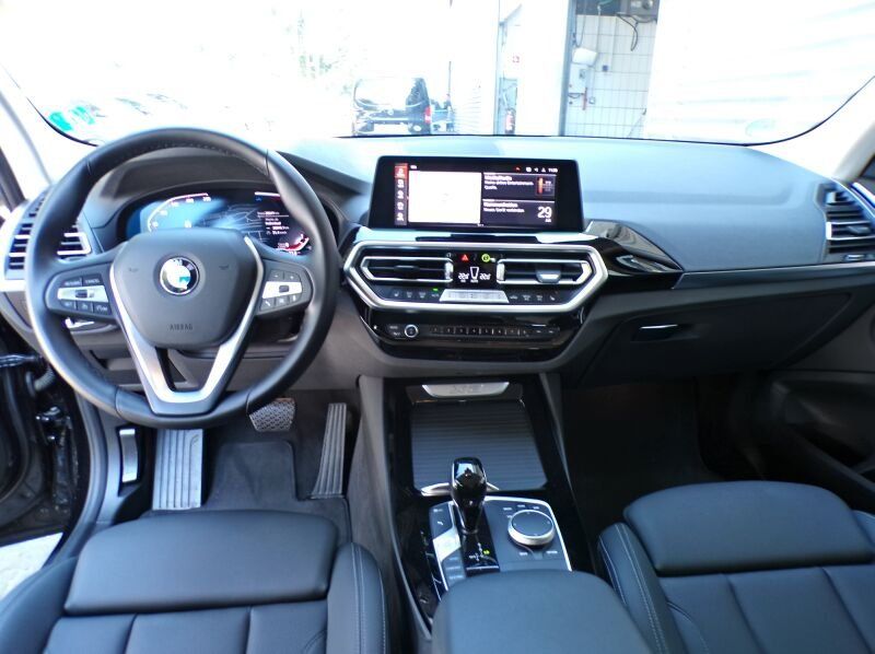 BMW X3 xDrive20d LED Drive/ParkAssist Sportsitze LM foto 9