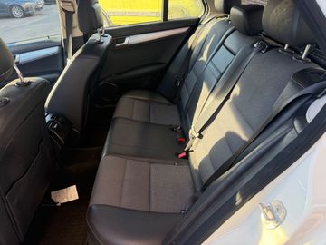Mercedes C 220 - 6
