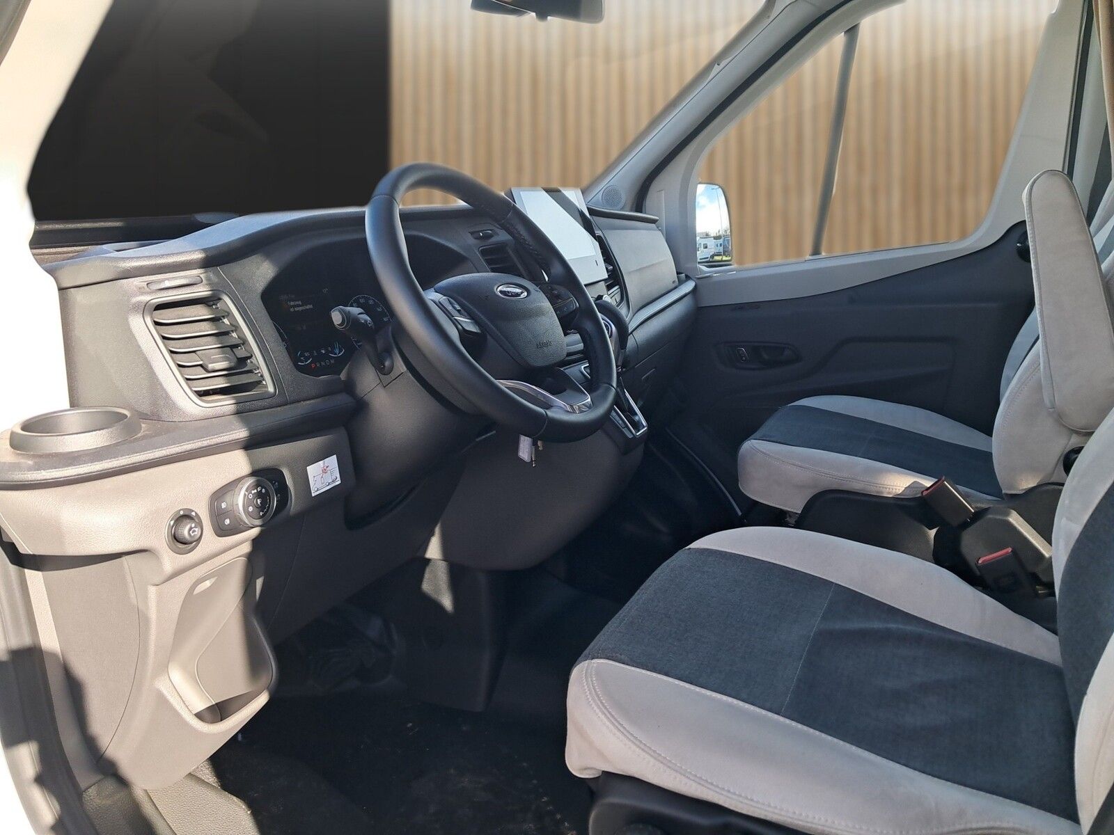 Fahrzeugabbildung Chausson Teilintegriert 660 Solar, Markise, Lithium, RK