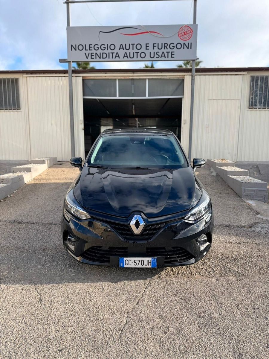 RENAULT Clio