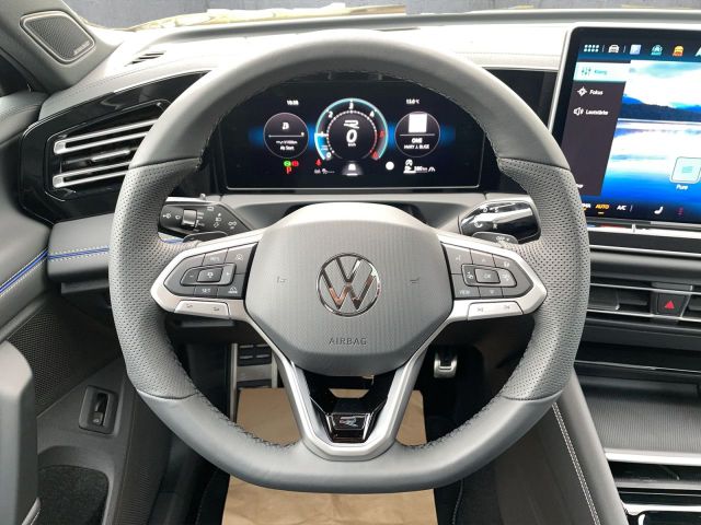 Tiguan R-Line 2.0 TDI 4Motion Bluetooth Navi LED
