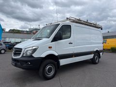 Fahrzeugabbildung Mercedes-Benz Sprinter 313 CDI, 4x4 Allrad, Kastenwagen, AHK