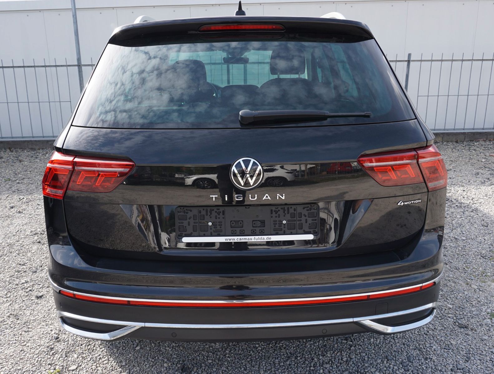 Fahrzeugabbildung Volkswagen Tiguan Elegance 4M, Kamera, Navi, AHK, IQ.Light