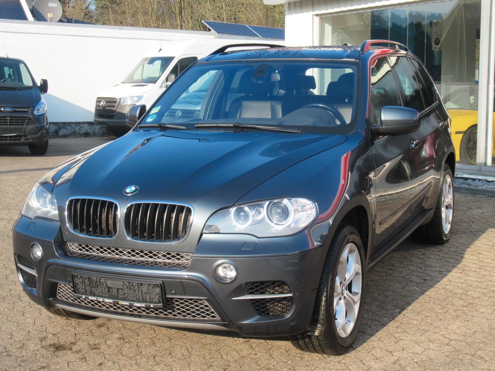 BMW X5 xDrive30d Pano,Leder,AHK,Navi,Xenon,