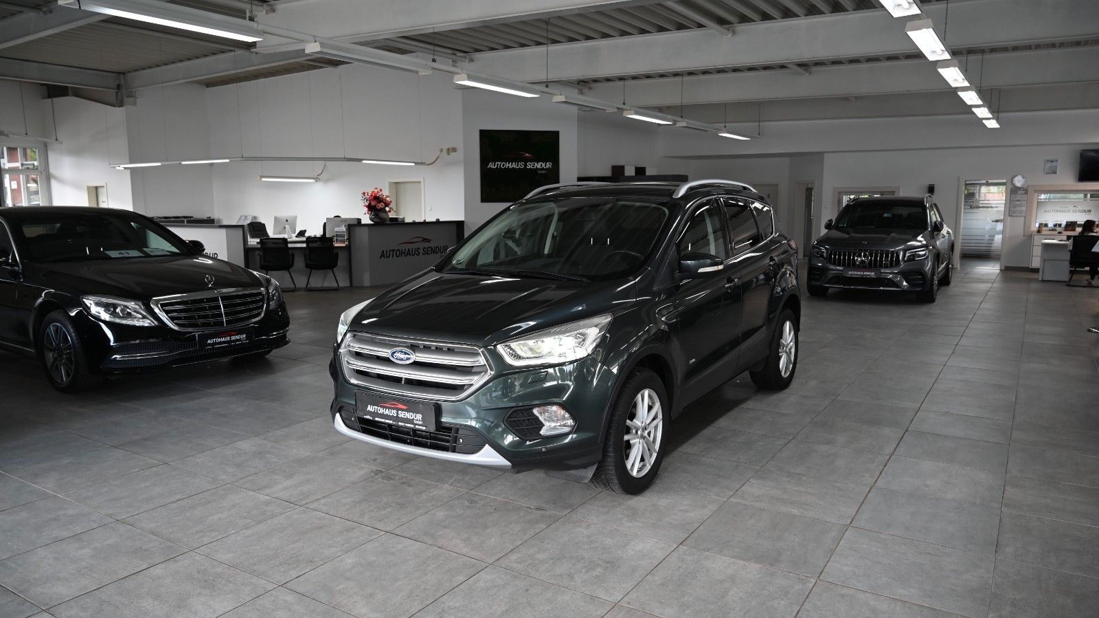 Kuga Titanium *ALLRAD*NAVI*TOP