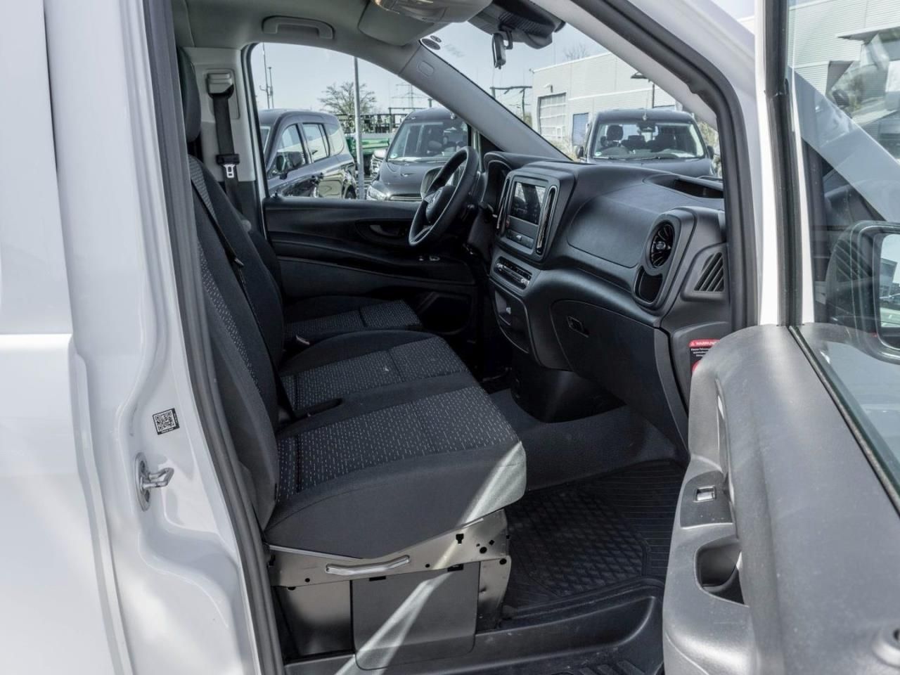 Mercedes-Benz Vito 114 CDI Tourer PRO Lang Navi Kamera foto 9