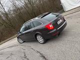 Skoda Superb 1.8 TSI DSG Comfort Combi Comfort - Skoda Superb: Comfort