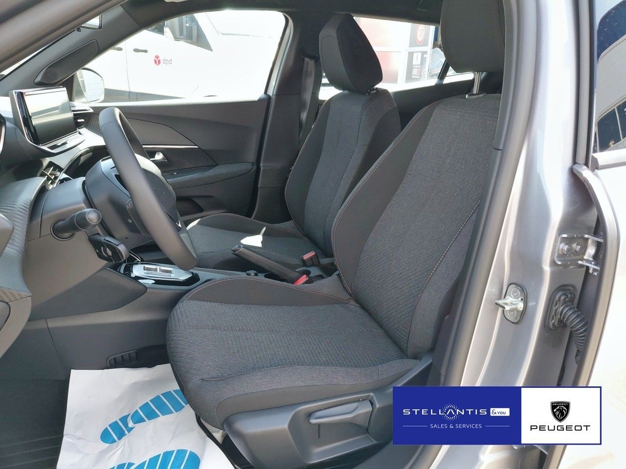 Peugeot 2008 - Bild 9