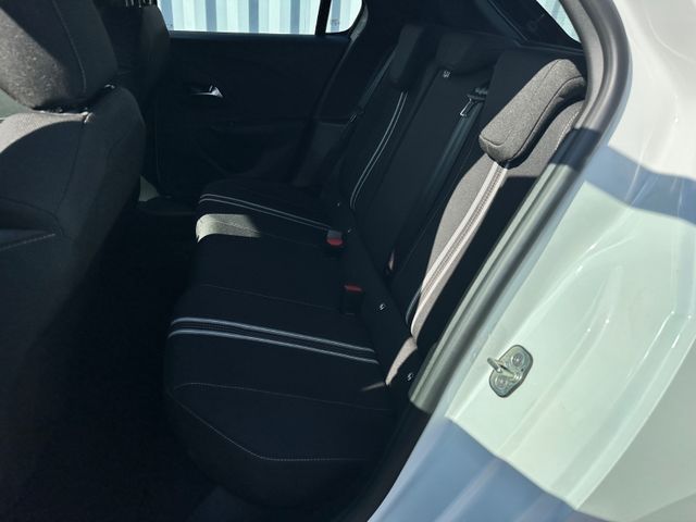 Fahrzeugabbildung Opel Corsa F 1.2 Turbo LED,SHZ,Kam.,PDC,Facelift,LM