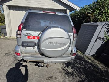 Toyota Land Cruiser - 7