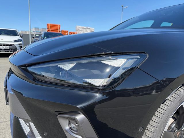 Leon Sportstourer 1.5 eTSI Matrix AHK Kamera XL-