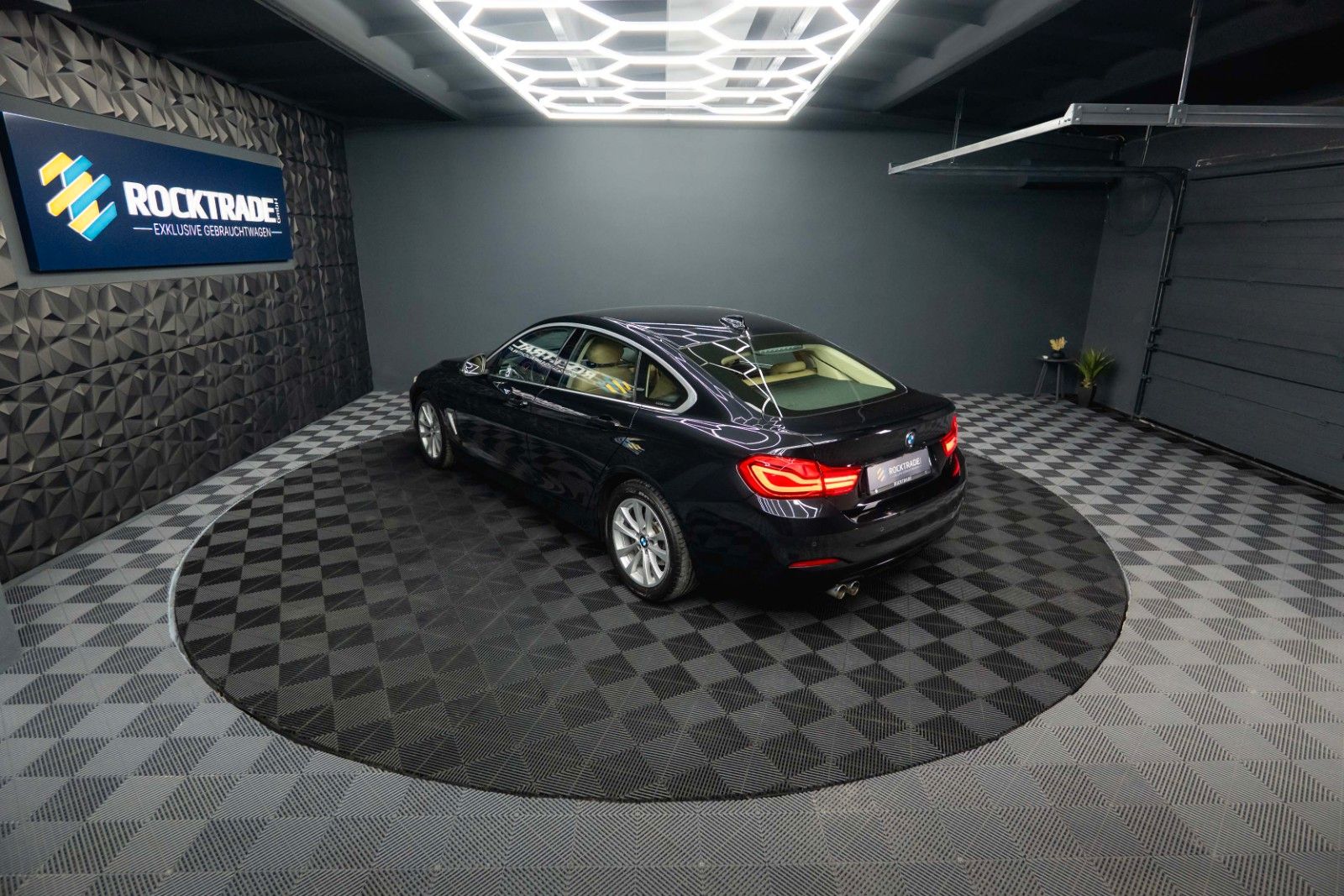 Fahrzeugabbildung BMW 420i Gran Coupé LCI Advantage | LED | Leder