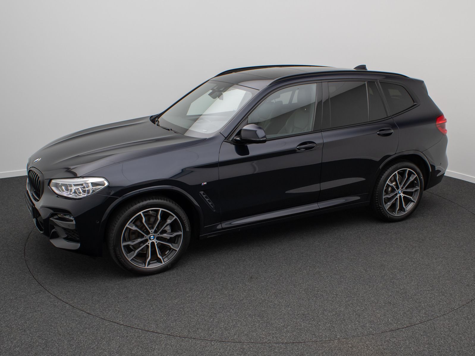 Fahrzeugabbildung BMW X3 xD20d M Sport ACC Kamera HUD DAB AHK Panorama