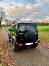 Suzuki Jimny Comfort+ AllGrip | 1. HD | TÜV 02/27 | AHK - Suzuki Jimny: Schwarz