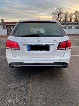 Mercedes-Benz E 63 AMG S 4MATIC T  - Mercedes-Benz E 63 AMG aus 2014
