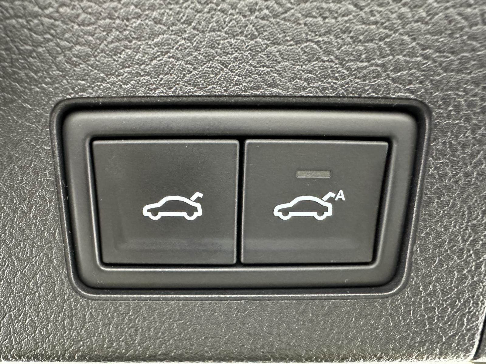 Volkswagen Arteon Elegance "NAVI-CAM-LEDER-SITZH-MULTI-ALU"