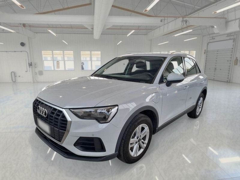 Audi AUDI Q3 45 TFSI E S TRONIC BUSINESS SUV