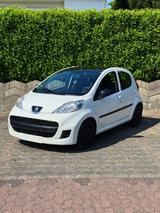 Peugeot  107 Urban Move 1. Hand 8fach bere... - gebrauchte Peugeot 107 aus dem Jahr 2011