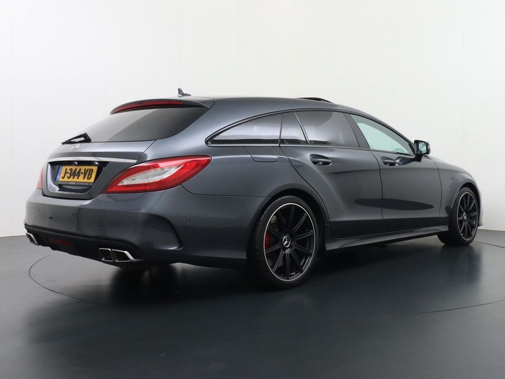 Mercedes-Benz CLS 63 AMG Shooting Brake S 4MATIC Schiebedach |