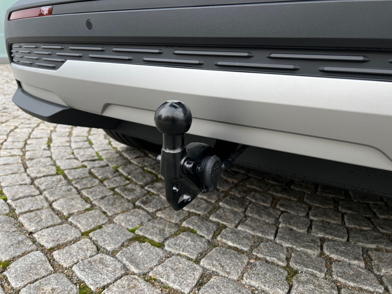 Fahrzeugabbildung SKODA Elroq 50 Tour *Rückfahrkamera, Chrom-Paket*