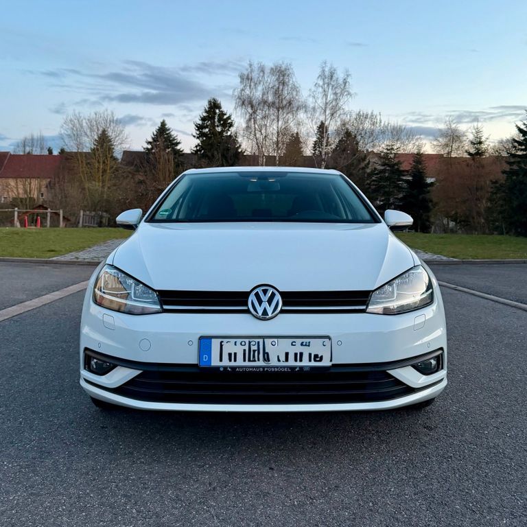 Image of Volkswagen Golf