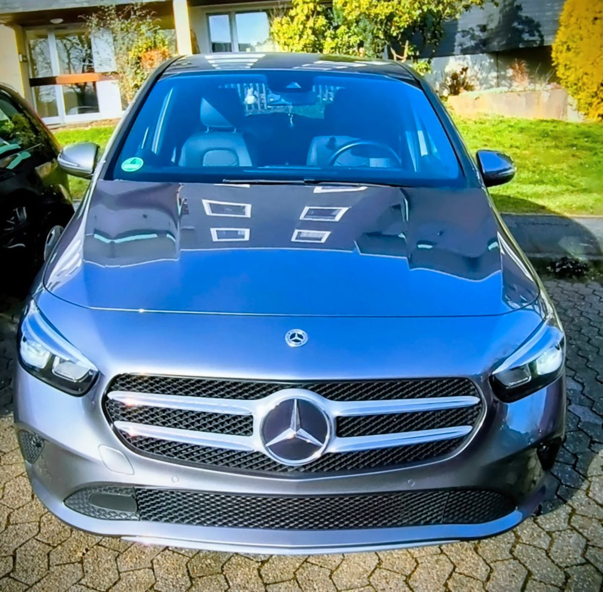 MERCEDES-BENZ B 180 d DCT ,P-kamera, Tempomat, Automatik 8g.