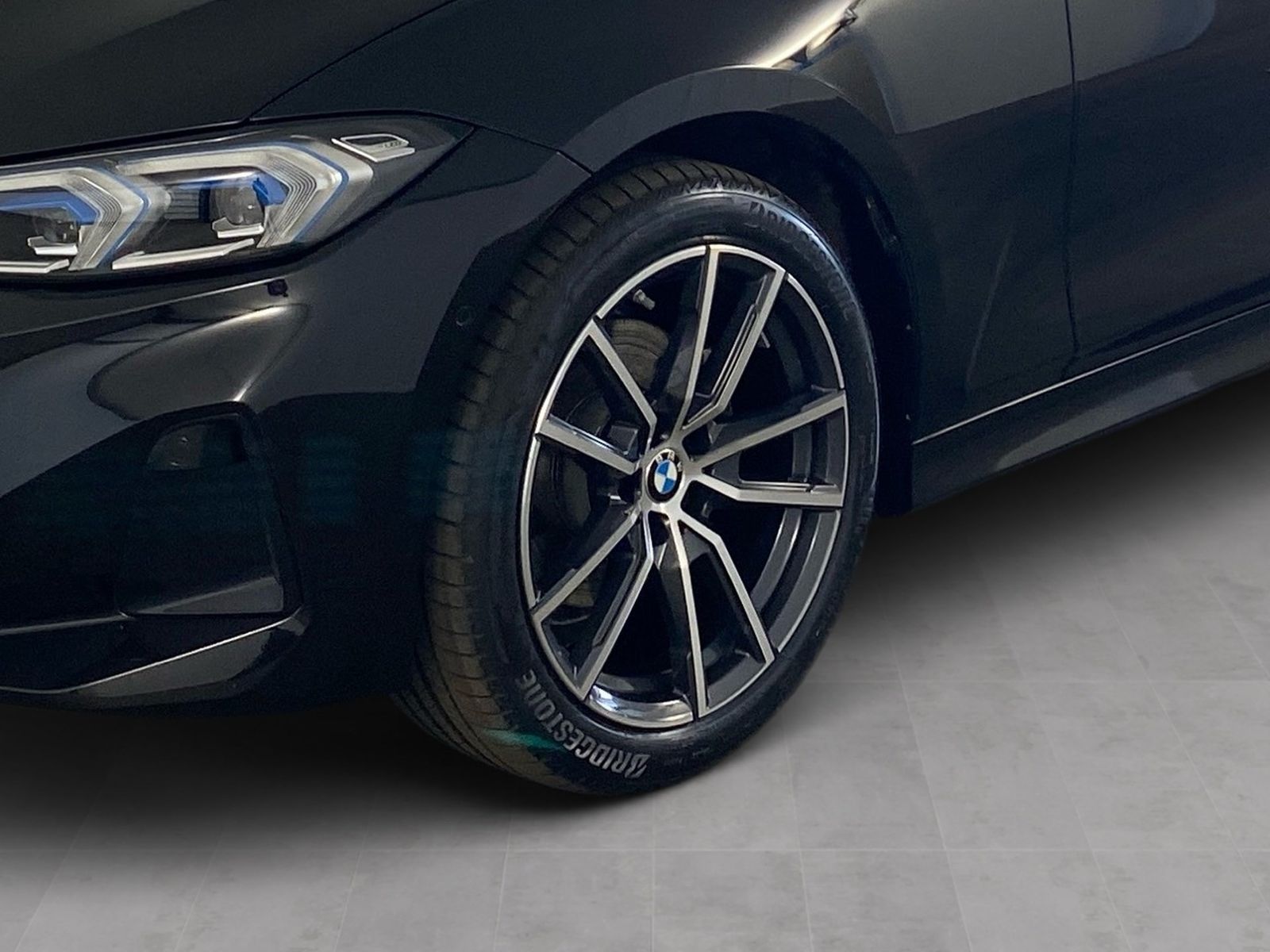 BMW 320 - Bild 8