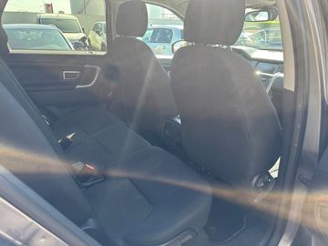 Land-Rover Discovery Sport - 11