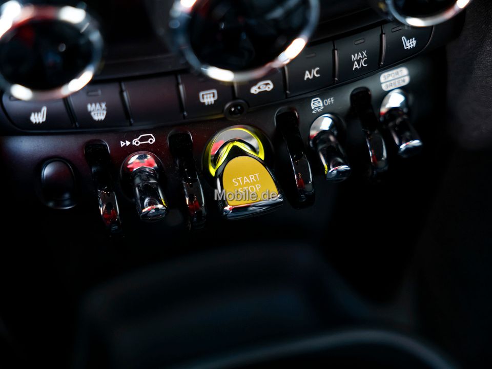 MINI Cooper SE - Bild 11