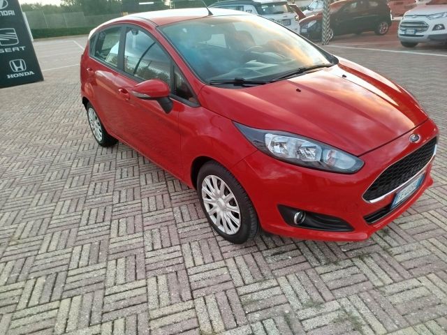 Ford Fiesta 1.5 TDCi 75CV 5 porte Business