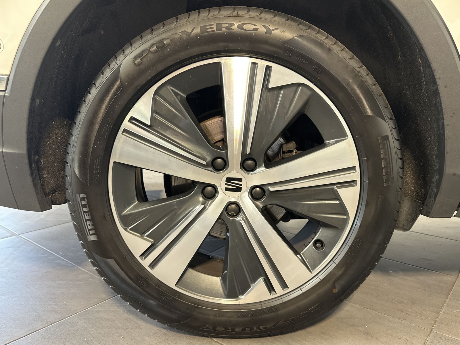 Fahrzeugabbildung SEAT Tarraco 2.0 TDI 4D DSG Xcellence NAV+LED+AHK+ACC