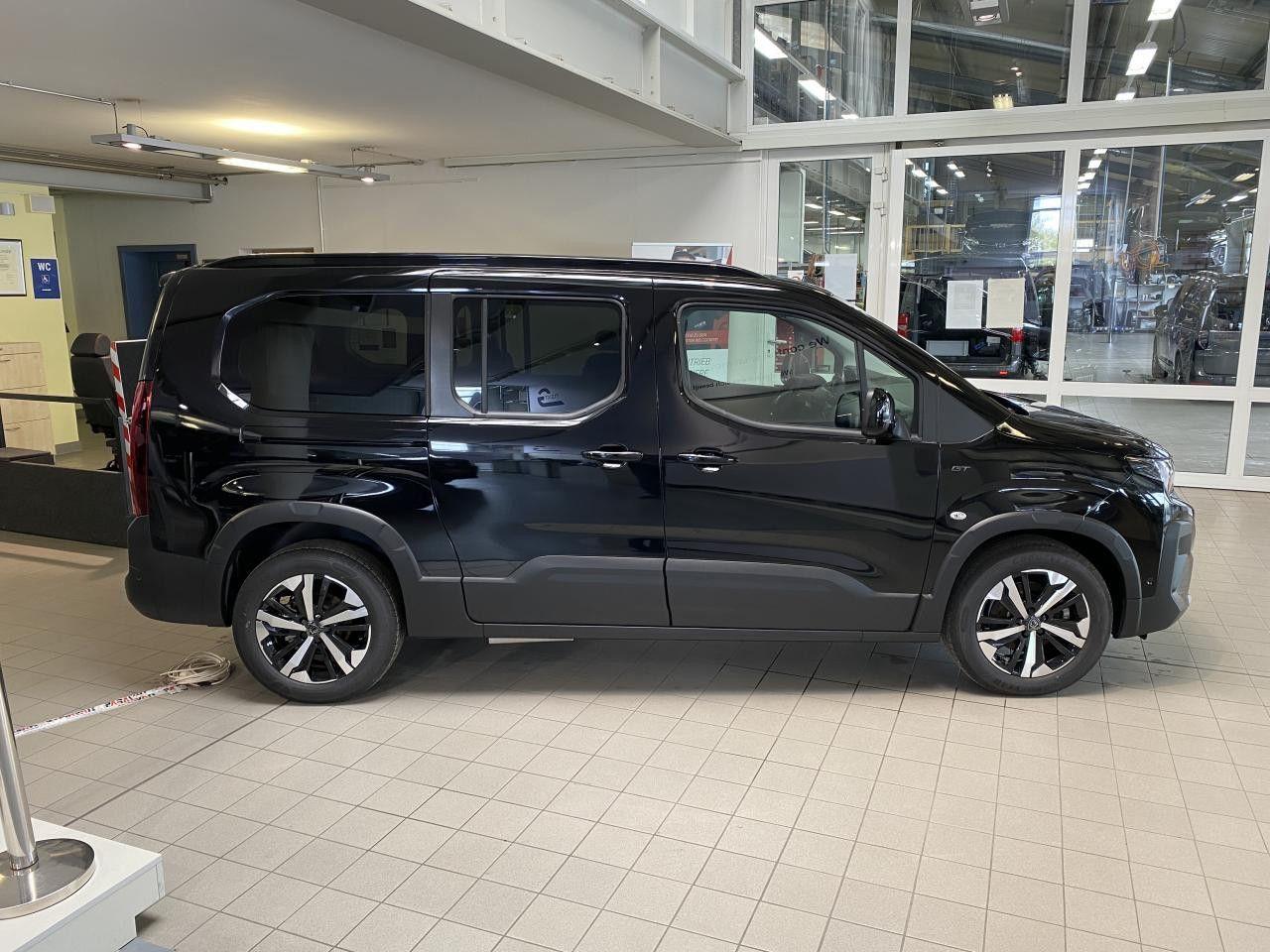 Peugeot Rifter GT BlueHDI 130 L2 EAT8 schwarz Navi Klima