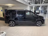 Peugeot Rifter GT BlueHDI 130 L2 EAT8 schwarz Navi Klima - Behindertengerechte Peugeot Rifter