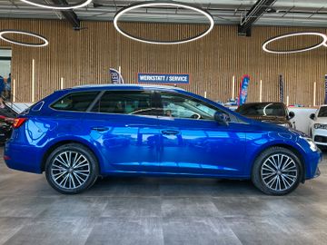 Seat Leon ST *Keyless*Pano*SpurHT*AHK*LED*Ambiente*