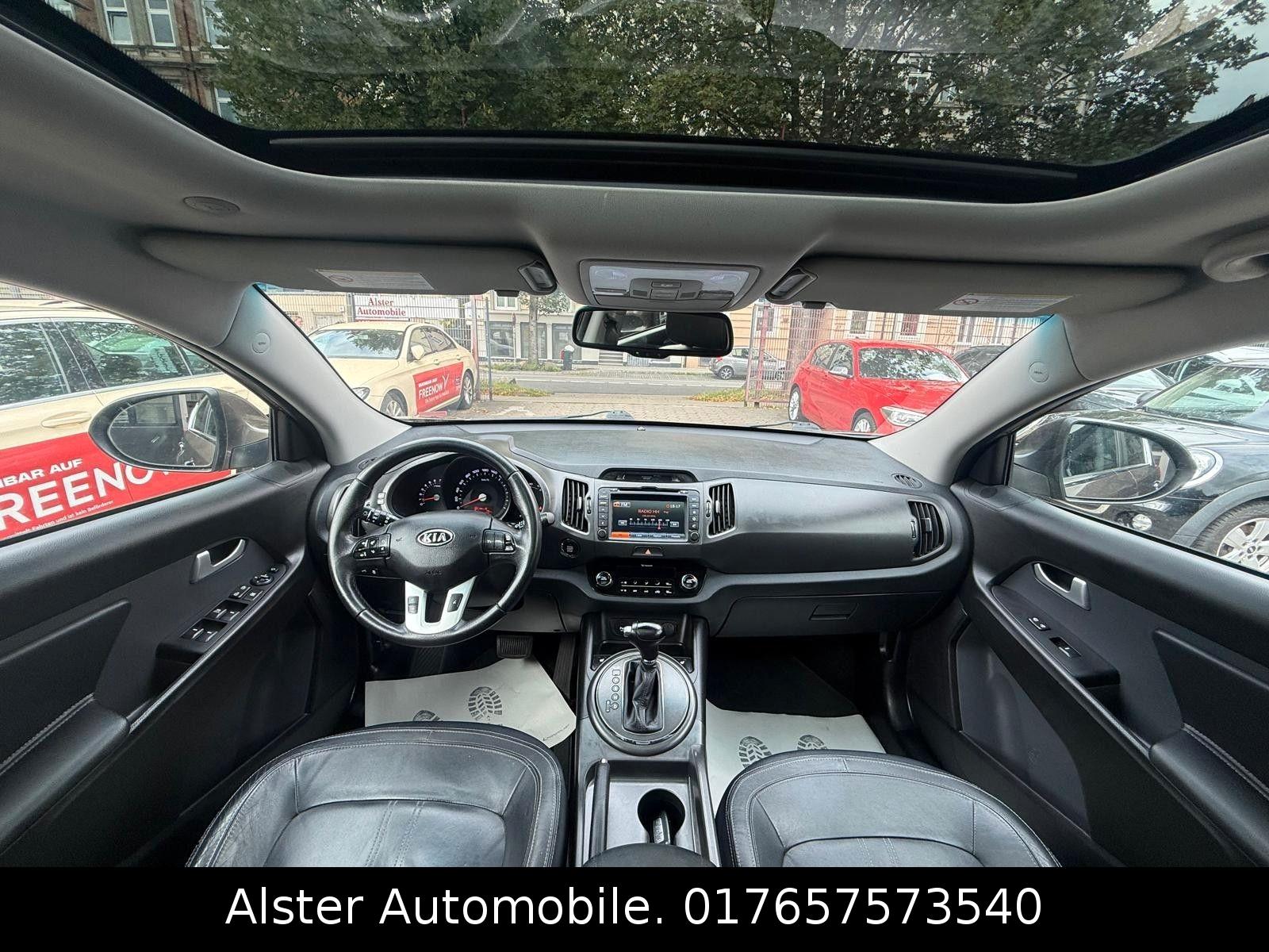 Kia Sportage Spirit 4WD,Automatik,Panorama,leder,Nav