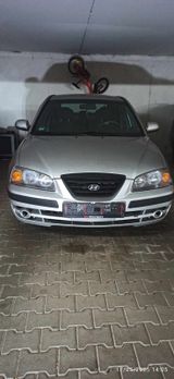 Hyundai Elantra 1.6 - Hyundai: Elantr