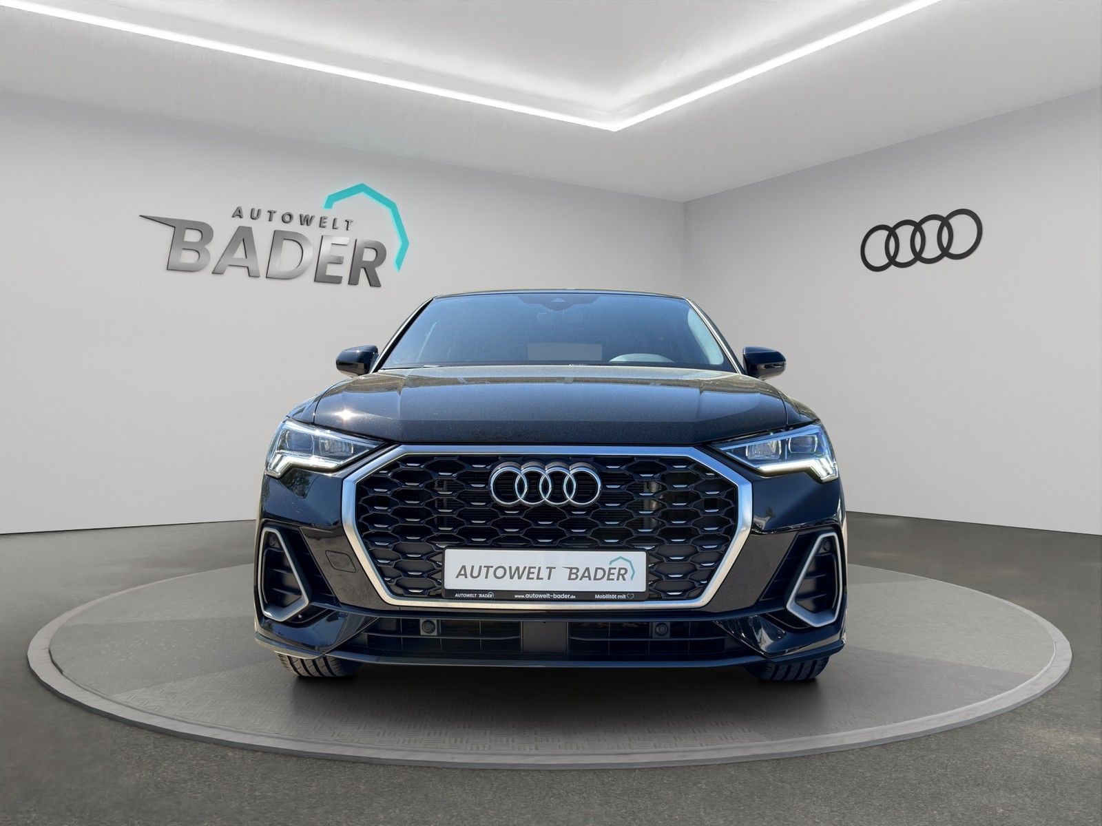 Audi Q3 Sportback 45 TFSI e S line LED RFK imagem 2